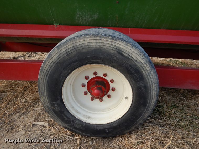 image for item DE2573 2015 Farm Aid 430 feed mixer