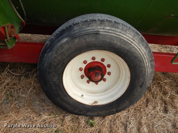 image for item DE2573 2015 Farm Aid 430 feed mixer