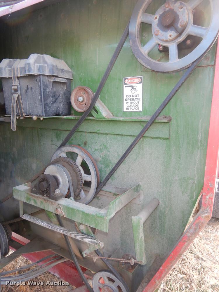 image for item DE2573 2015 Farm Aid 430 feed mixer