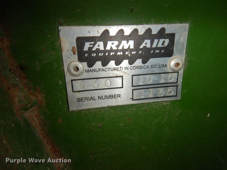 image for item DE2573 2015 Farm Aid 430 feed mixer