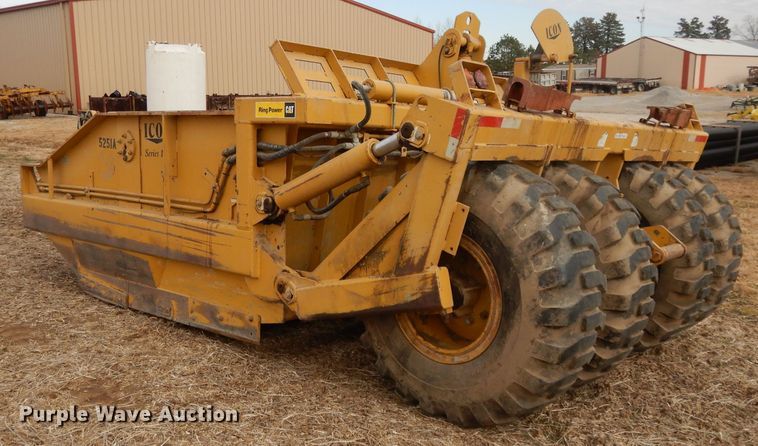 image for item DE2574 2005 Icon 18D  scraper