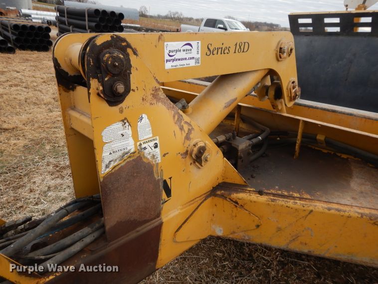 image for item DE2574 2005 Icon 18D  scraper