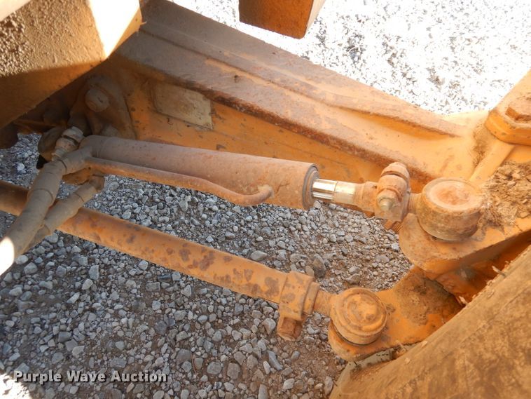 image for item DE2575 1989 Case 585E forklift