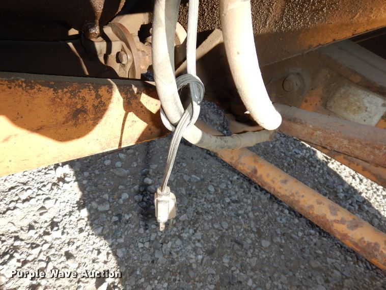 image for item DE2575 1989 Case 585E forklift