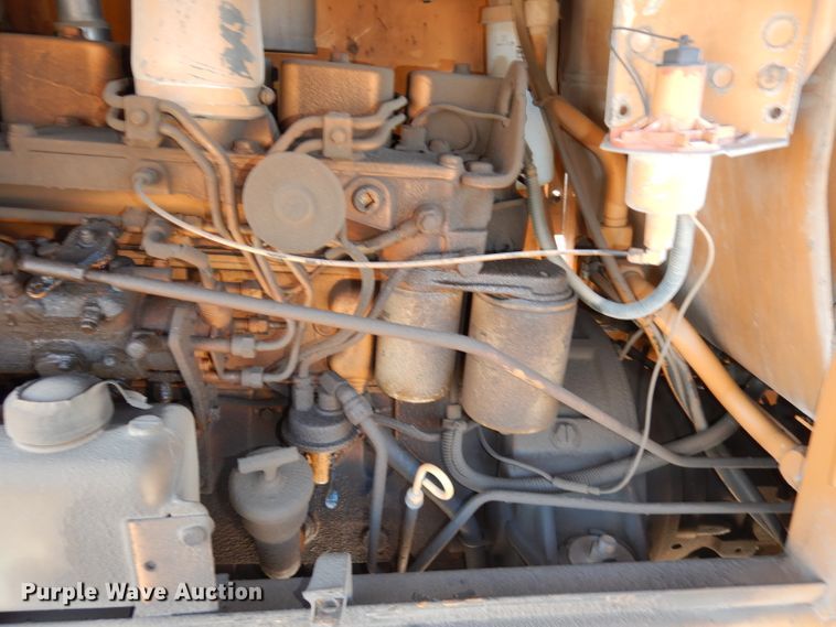 image for item DE2575 1989 Case 585E forklift