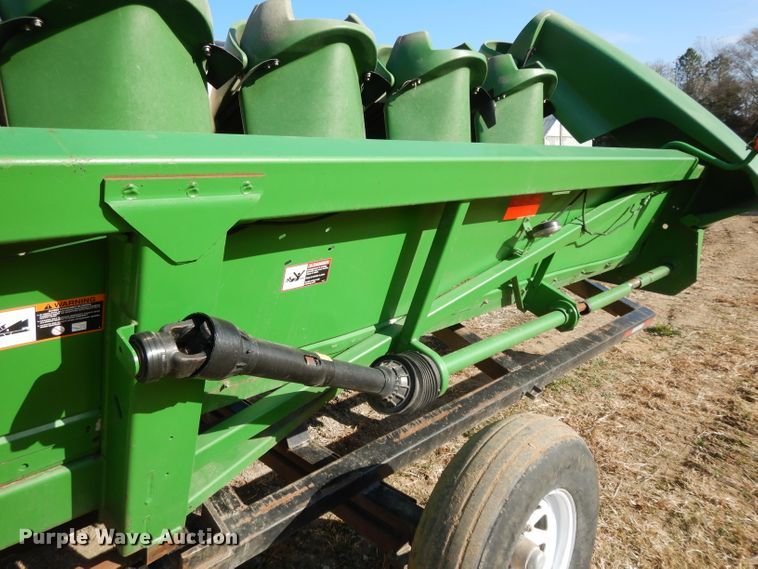 image for item DE2576 2007 John Deere 1293 corn head