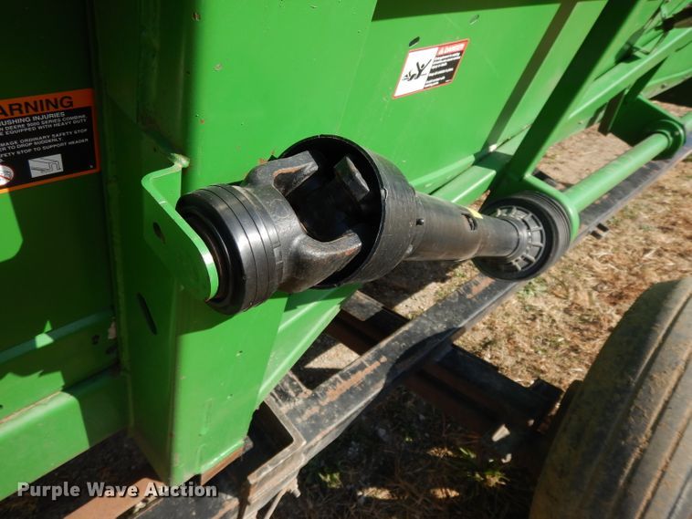image for item DE2576 2007 John Deere 1293 corn head