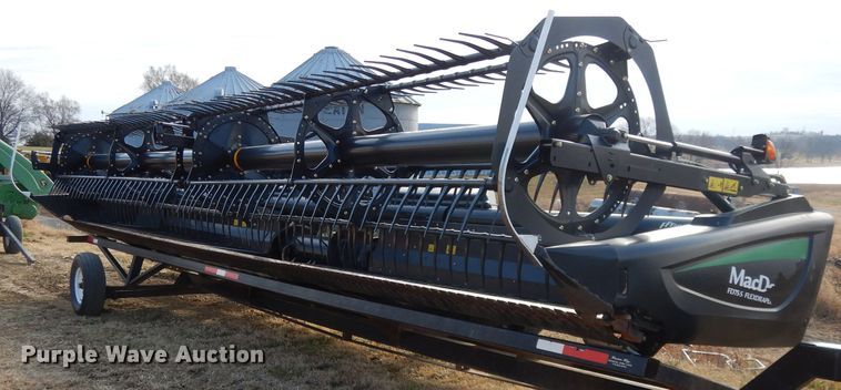 image for item DE2577 2016 MacDon FD75S flex draper head