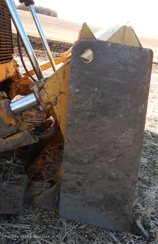 image for item DE2580 2001 Caterpillar D6R XL  dozer