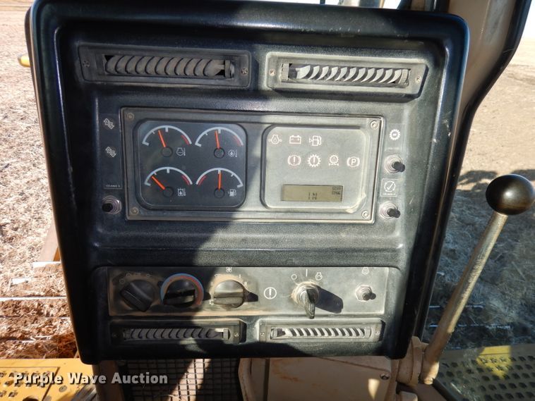 image for item DE2580 2001 Caterpillar D6R XL  dozer