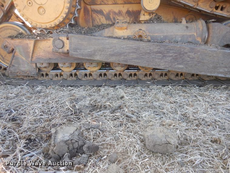 image for item DE2580 2001 Caterpillar D6R XL  dozer