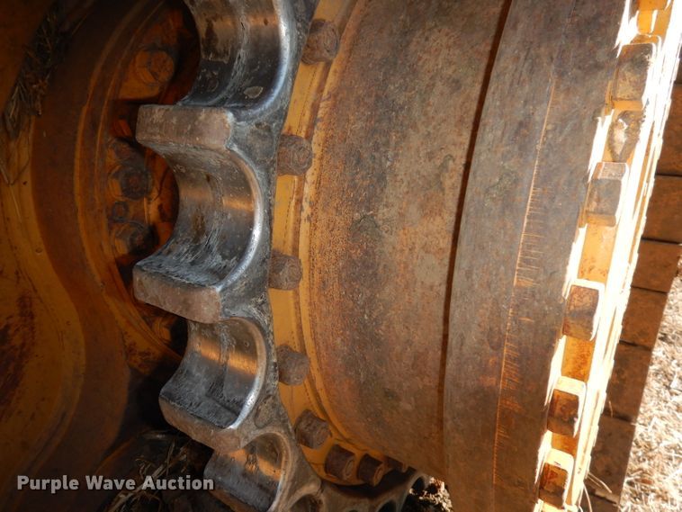 image for item DE2580 2001 Caterpillar D6R XL  dozer