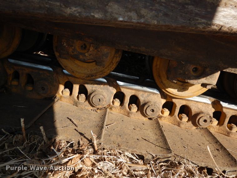 image for item DE2580 2001 Caterpillar D6R XL  dozer