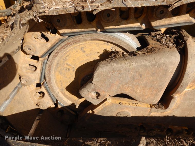 image for item DE2580 2001 Caterpillar D6R XL  dozer