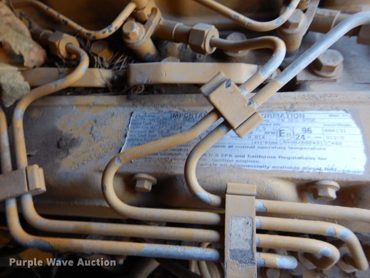 image for item DE2582 2001 Caterpillar 246  skid steer loader