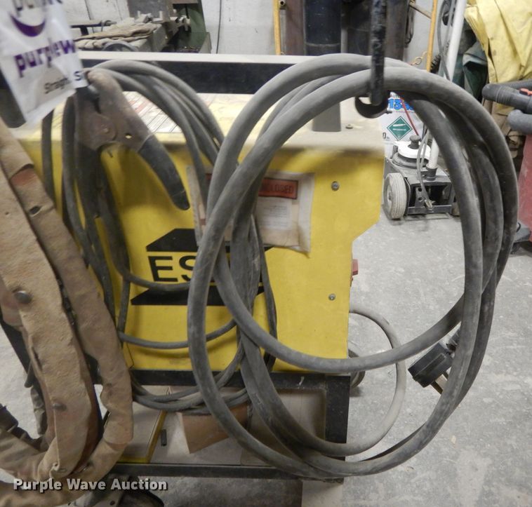 image for item DI8204 Esab PCM-1125 plasma cutter