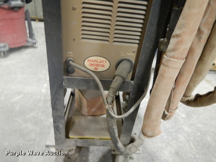 image for item DI8204 Esab PCM-1125 plasma cutter