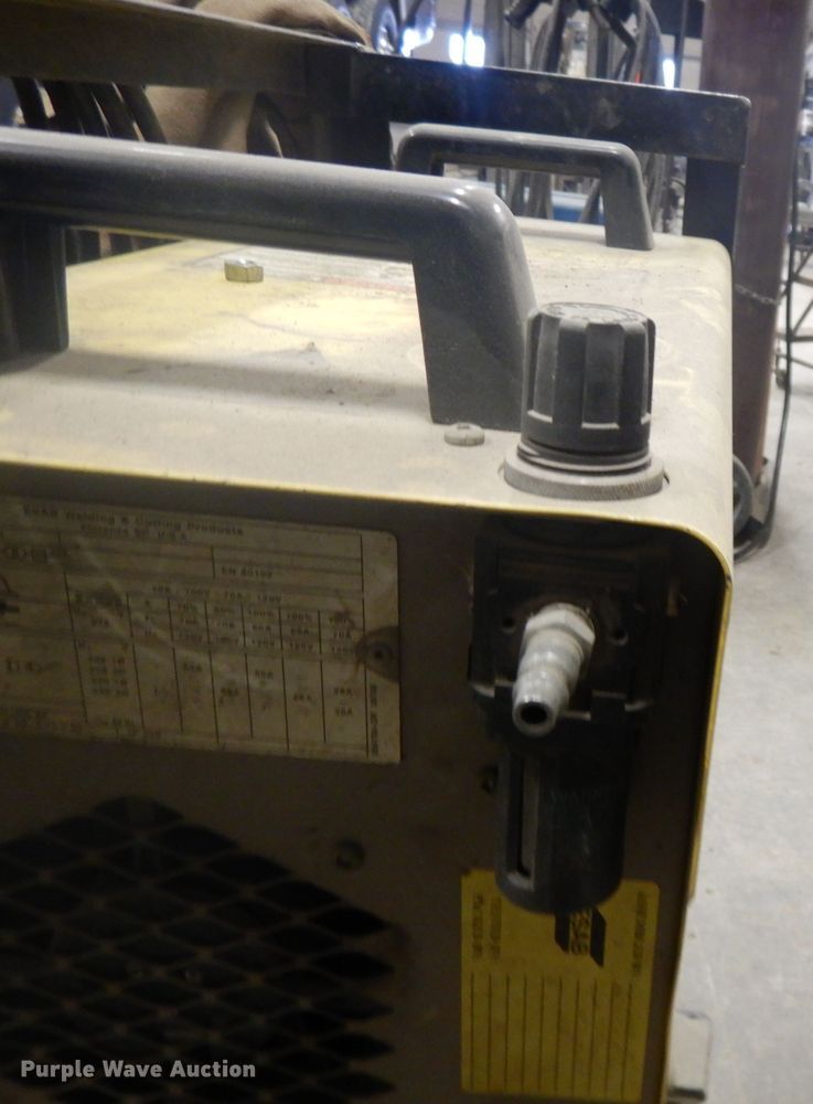 image for item DI8204 Esab PCM-1125 plasma cutter