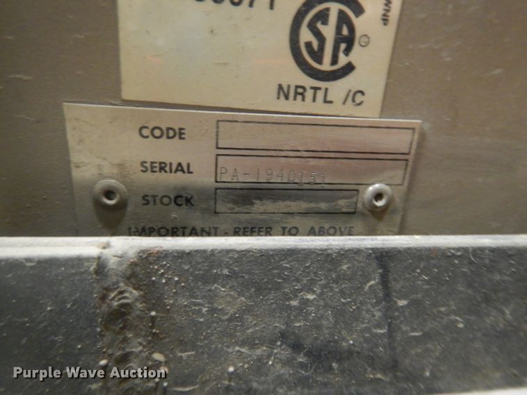 image for item DI8204 Esab PCM-1125 plasma cutter