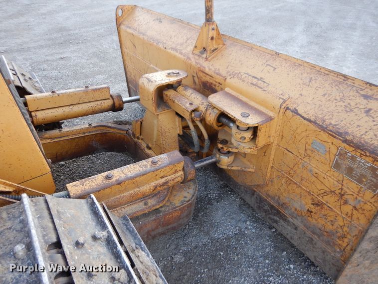image for item DI8382 1996 Caterpillar D5C XL  Series III dozer