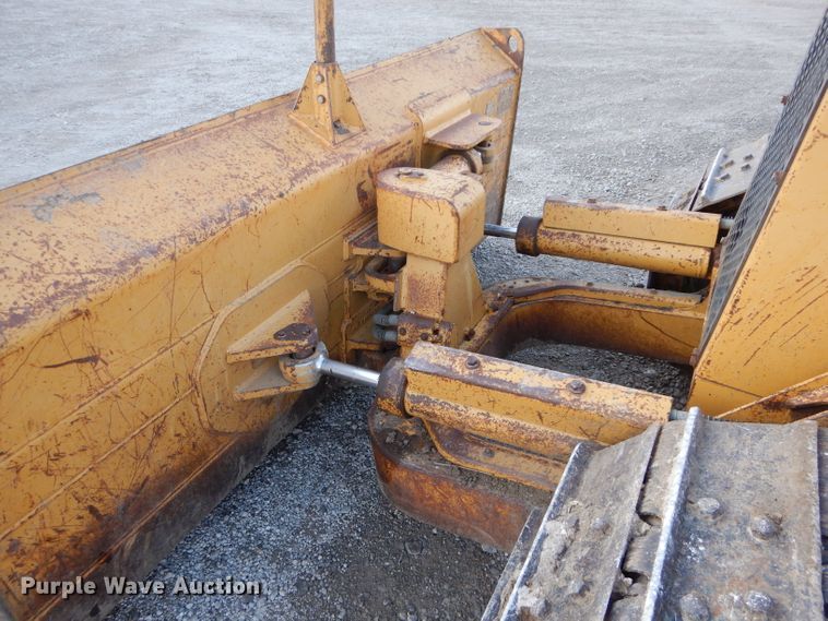 image for item DI8382 1996 Caterpillar D5C XL  Series III dozer