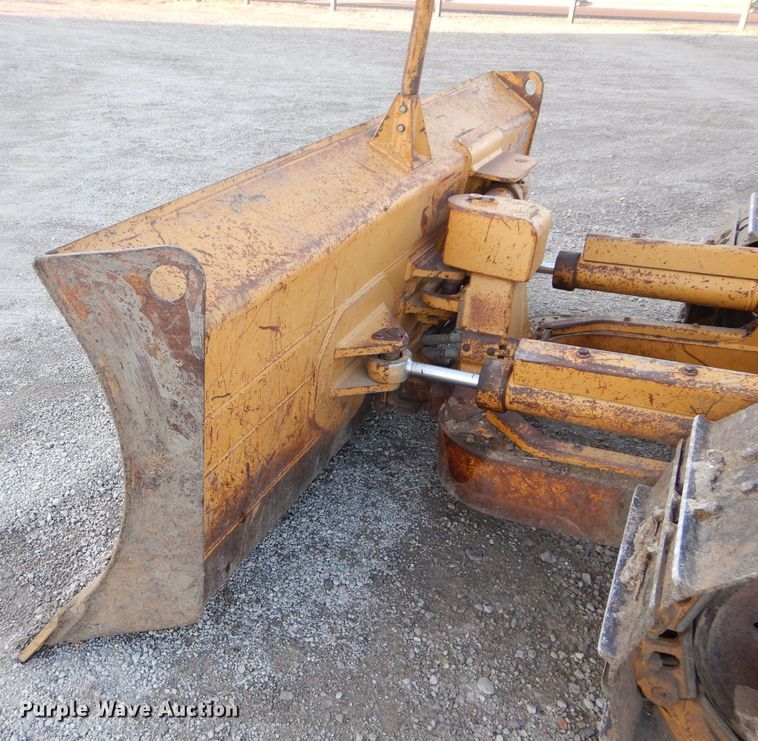 image for item DI8382 1996 Caterpillar D5C XL  Series III dozer