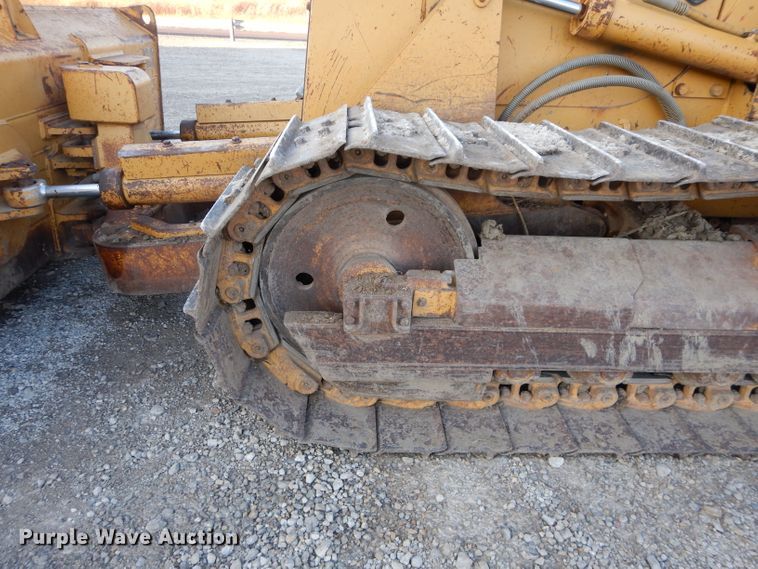 image for item DI8382 1996 Caterpillar D5C XL  Series III dozer