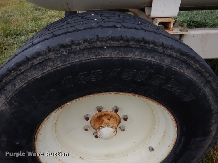 image for item DI8424 Circle K Deuce anhydrous ammonia nurse tank