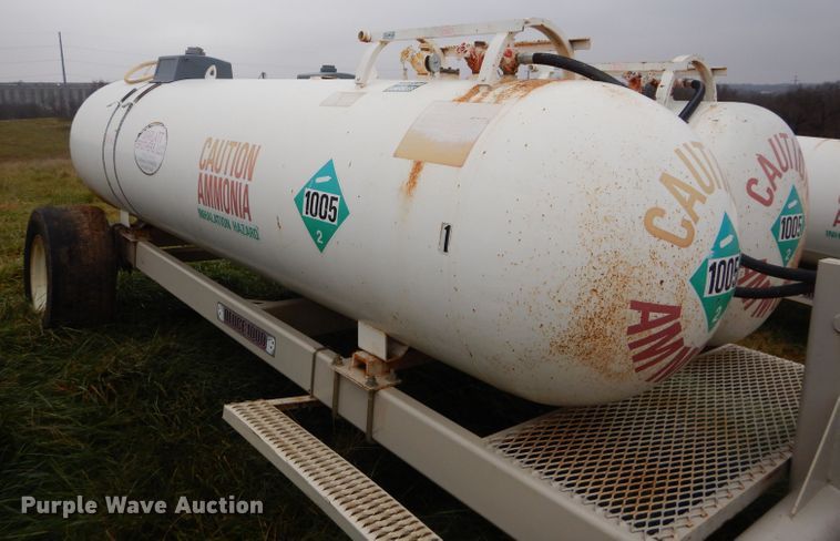 image for item DI8426 Circle K Deuce anhydrous ammonia nurse tank