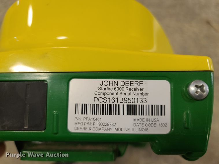 image for item FB9348 John Deere StarFire 6000 receiver