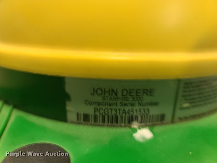 image for item FB9349 John Deere StarFire 3000 reciever