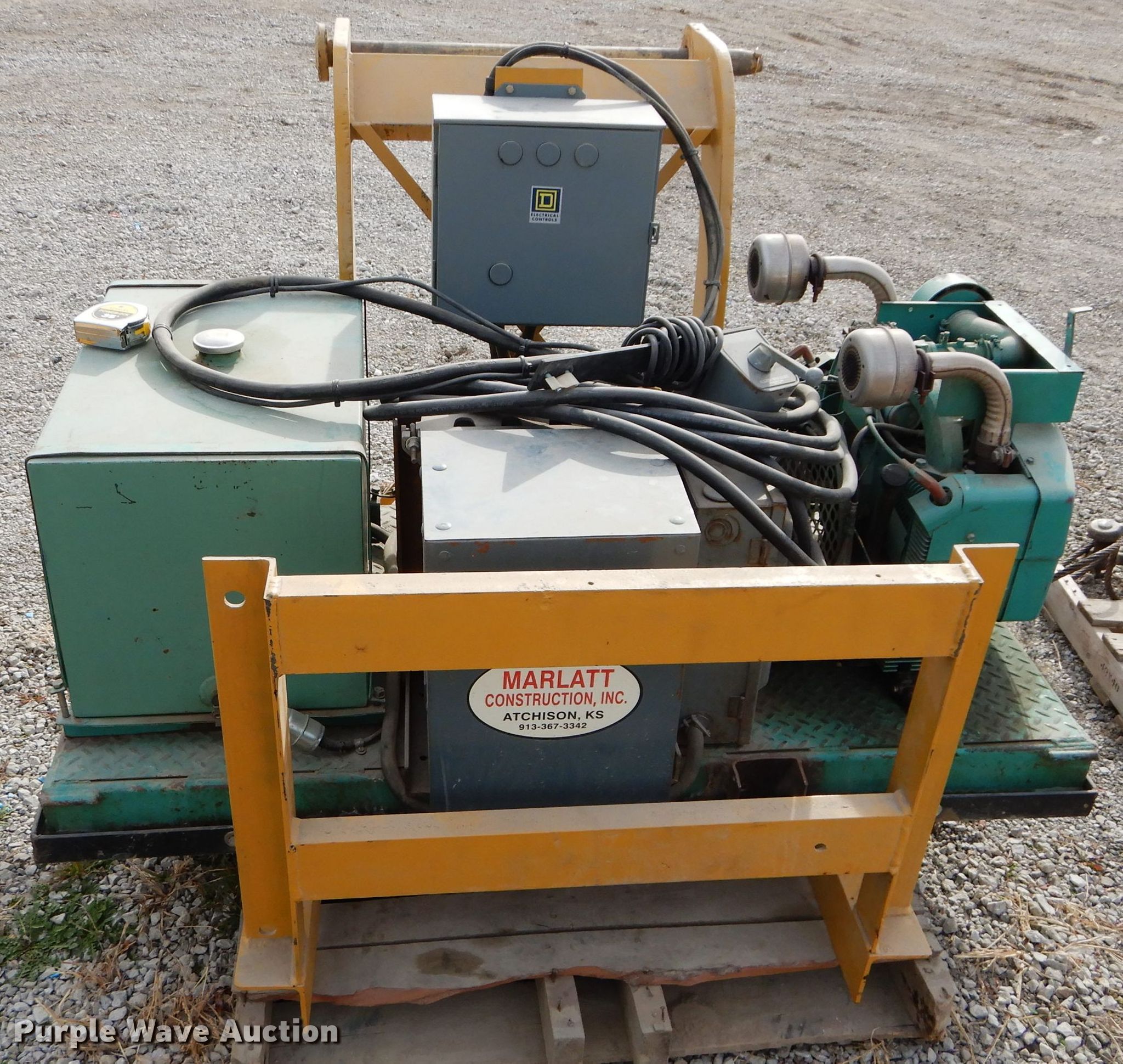 Onan generator in Atchison, KS Item HF9128 sold Purple Wave