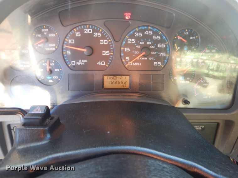 image for item AE9508 2007 International 4300  bucket truck