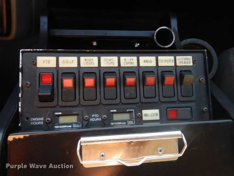 image for item AE9508 2007 International 4300  bucket truck