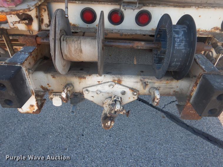 image for item AE9508 2007 International 4300  bucket truck