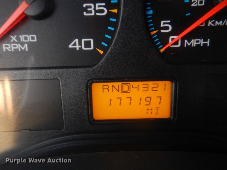 image for item AE9509 2006 International 4400  bucket truck