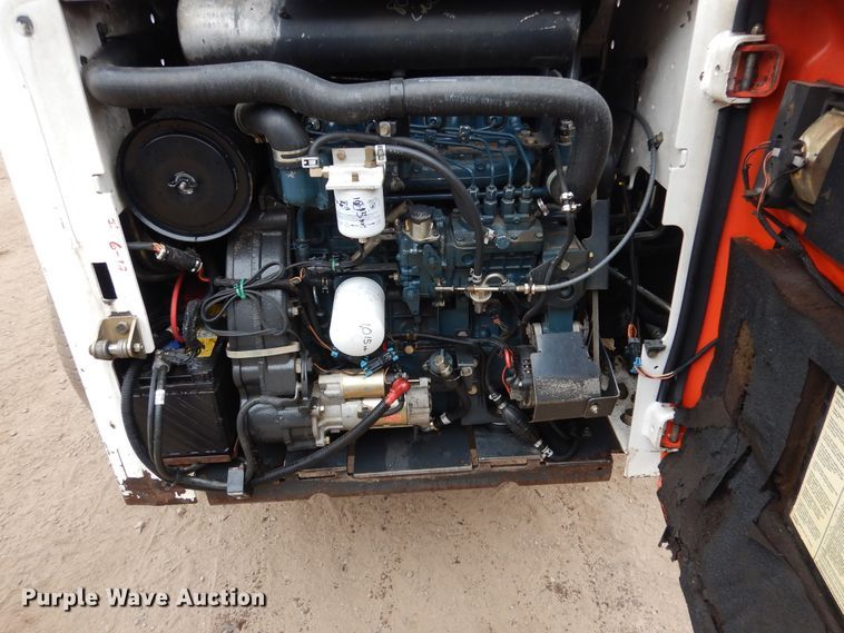 image for item AF9907 2007 Bobcat S300  skid steer loader