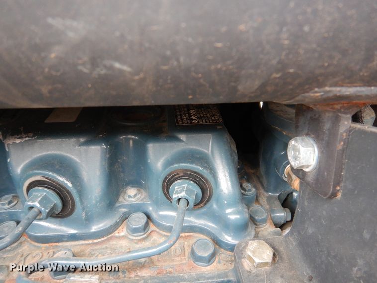 image for item AF9907 2007 Bobcat S300  skid steer loader