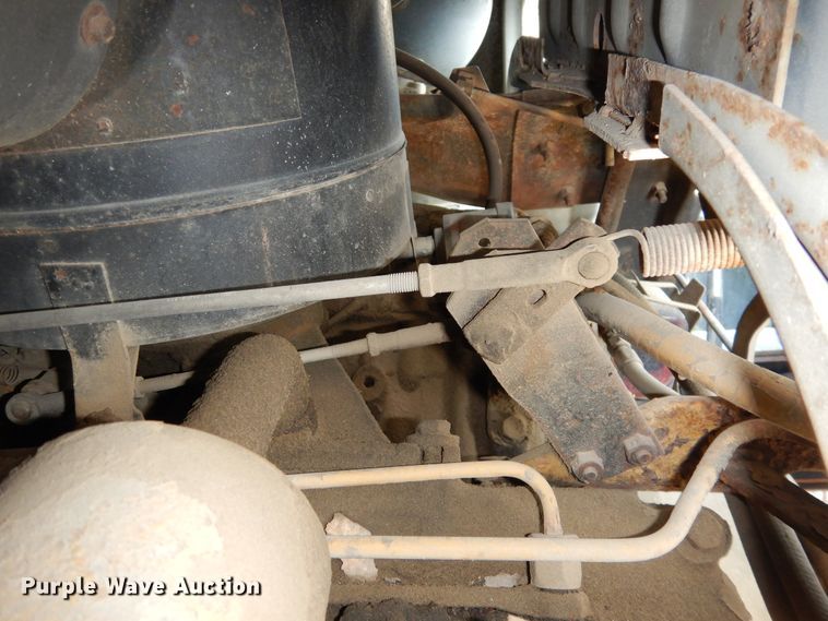 image for item AF9910 1987 Ford 8000  water truck