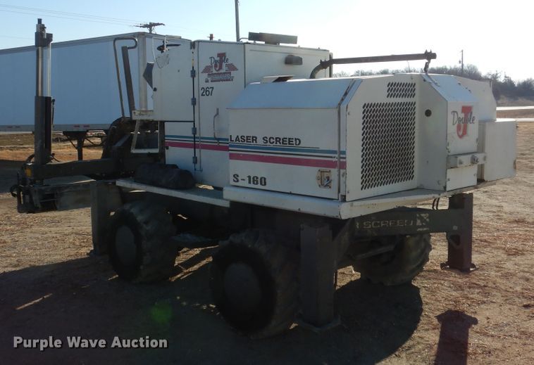 image for item AF9914 Somero S160  screed