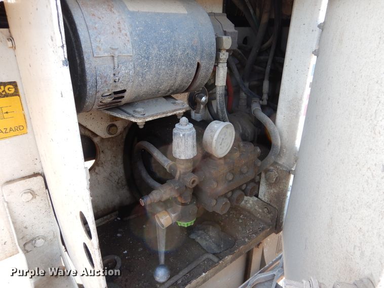 image for item AF9914 Somero S160  screed