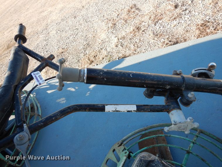 image for item AF9919 Multiquip trowel