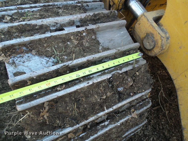 image for item DC2858 1998 Caterpillar 953C  track loader