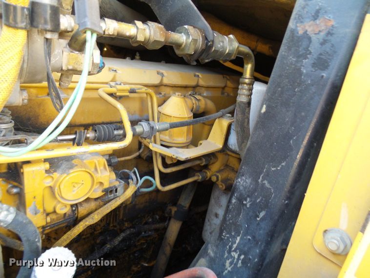 image for item DC2858 1998 Caterpillar 953C  track loader