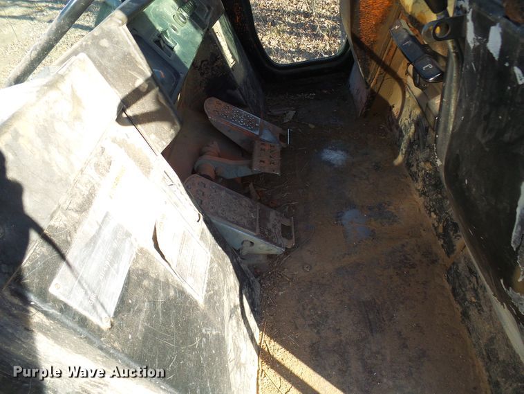 image for item DC2858 1998 Caterpillar 953C  track loader