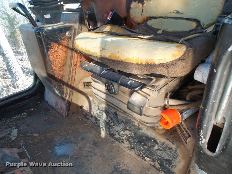 image for item DC2858 1998 Caterpillar 953C  track loader