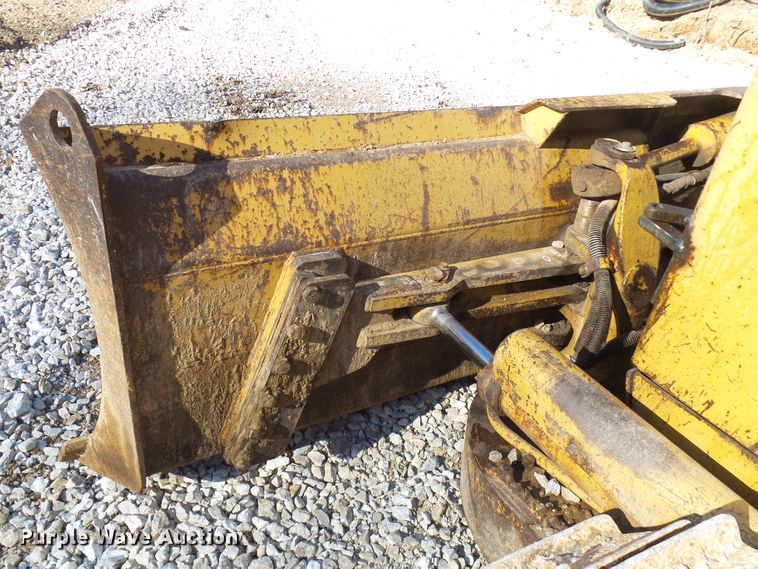 image for item DC2859 1986 Caterpillar D4H  dozer