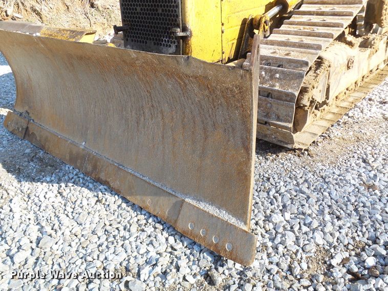 image for item DC2859 1986 Caterpillar D4H  dozer