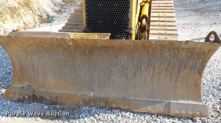 image for item DC2859 1986 Caterpillar D4H  dozer