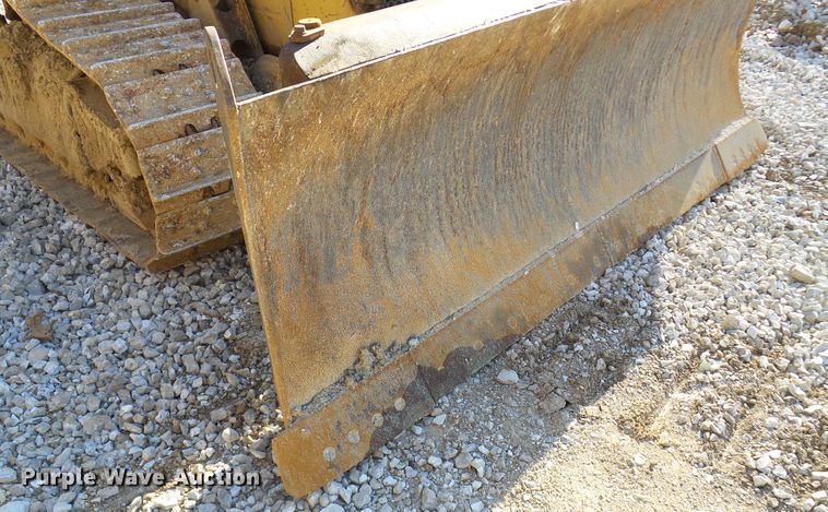 image for item DC2859 1986 Caterpillar D4H  dozer